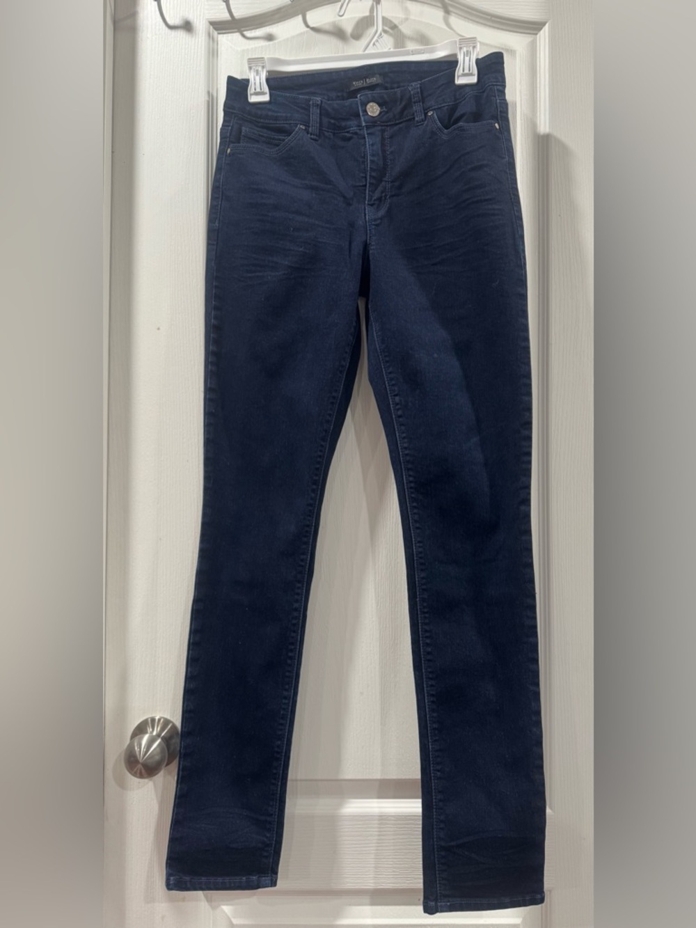 White House Black Market Navy Skinny Leg Jeans